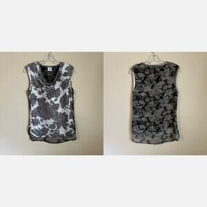 CAbi Black/White Floral Cowl Neck Sleeveless Sheer Two-Tone Blouse Size Small